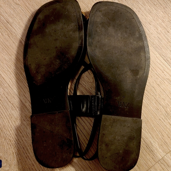 Zara Black and Gold Sandals - Picture 6 of 8